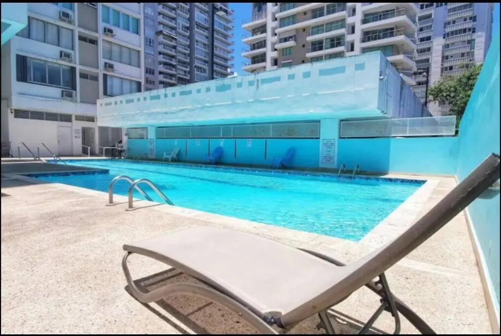 Esperanza Beach 2Bdr 2B Oceanfront Pool Parking San Juan Apartment